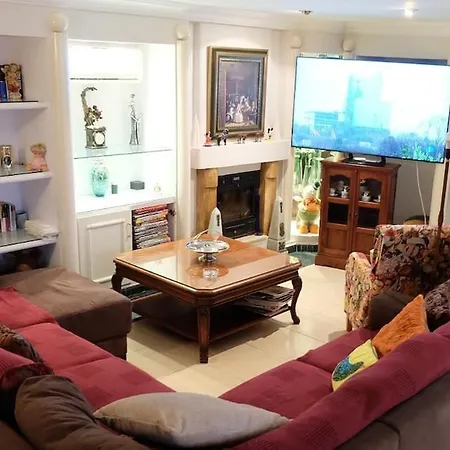 וילה Mijas With Pool 50 M